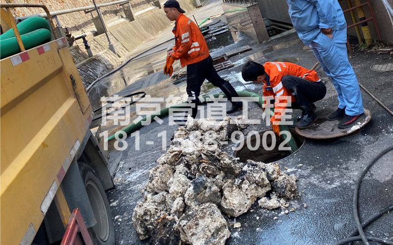 262长虹路酒店厨房管道疏通