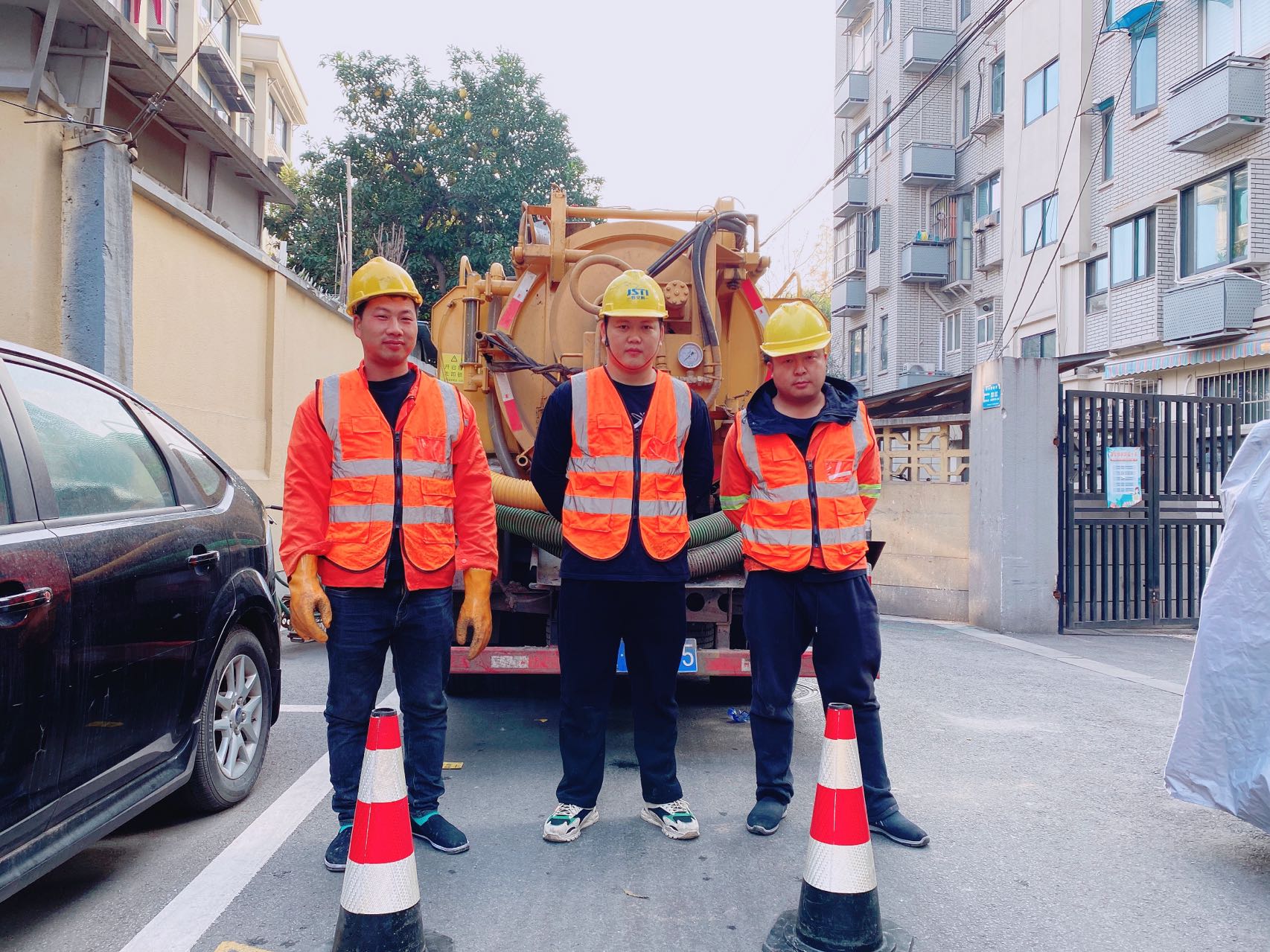 长虹路南京某小区管道清淤检测施工